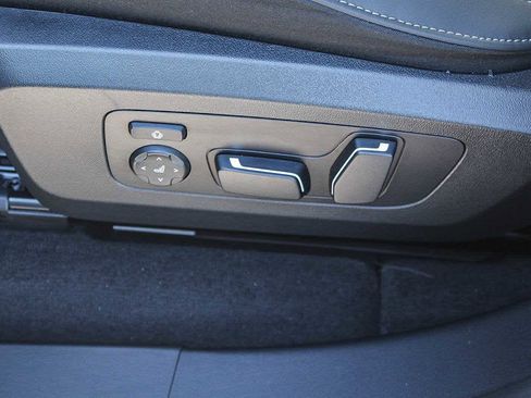 Used 2025 BMW X3 xDrive30i w/ Convenience Package image 21