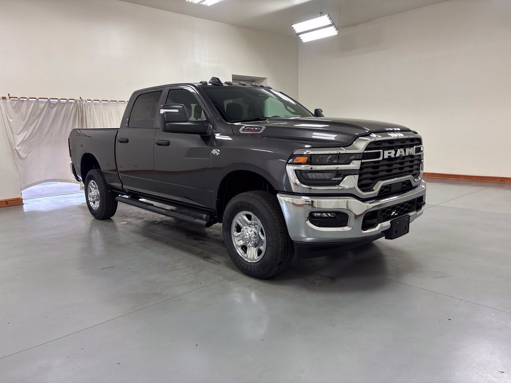 New 2027 RAM 2500 Tradesman AWD/4WD image 2