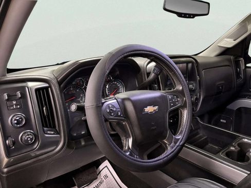 Used 2018 Chevrolet Silverado 1500 LTZ Z71 w/ LTZ Plus Package AWD/4WD image 12