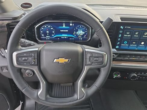 Certified 2023 Chevrolet Silverado 1500 LT AWD/4WD image 13