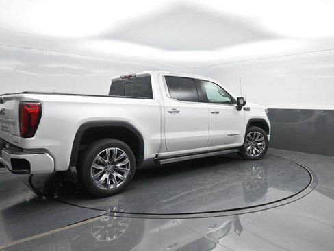 Used 2024 GMC Sierra 1500 Denali image 2