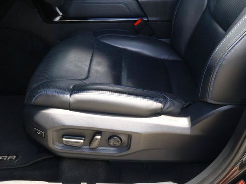 Used 2024 Toyota Tundra Platinum RWD image 18