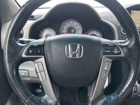 Used 2015 Honda Pilot Touring image 27