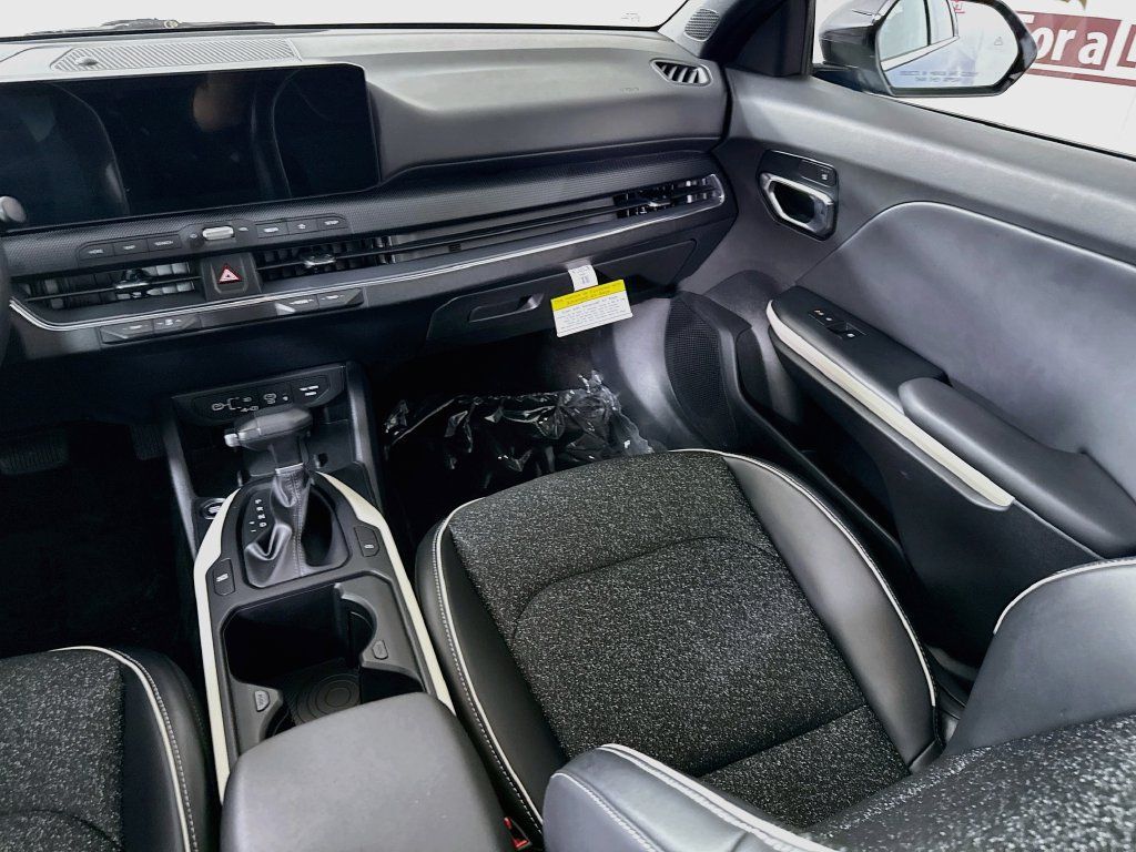 Used 2025 Kia K4 GT-Line w/ GT-Line Sunroof Package FWD image 27