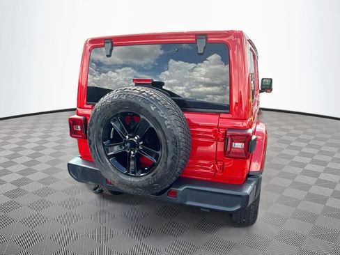 Used 2022 Jeep Wrangler Unlimited Sahara AWD/4WD image 7
