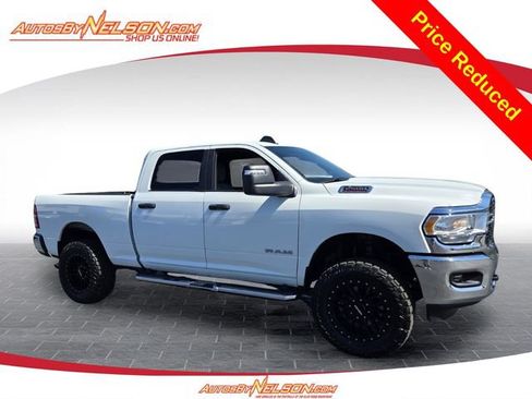 Used 2024 RAM 2500 Big Horn AWD/4WD image 1