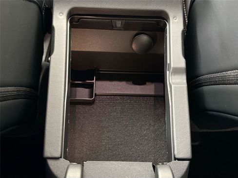 Used 2024 Ford Mustang GT Premium RWD image 34