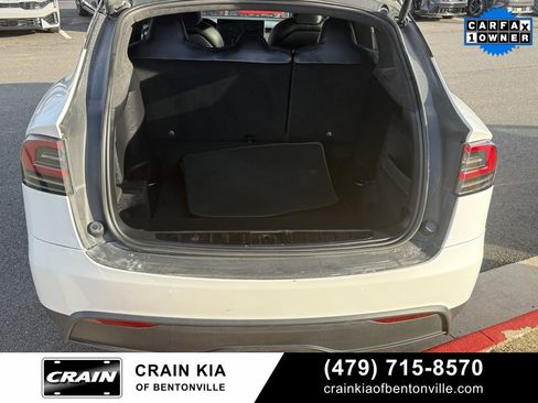 Used 2022 Tesla Model X image 29
