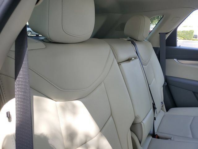 Certified 2023 Cadillac XT5 Premium Luxury w/ LPO, Floor Liner Package AWD/4WD image 26