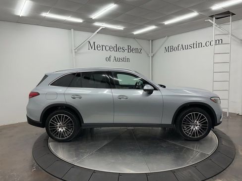 New 2026 Mercedes-Benz GLC 300 image 8