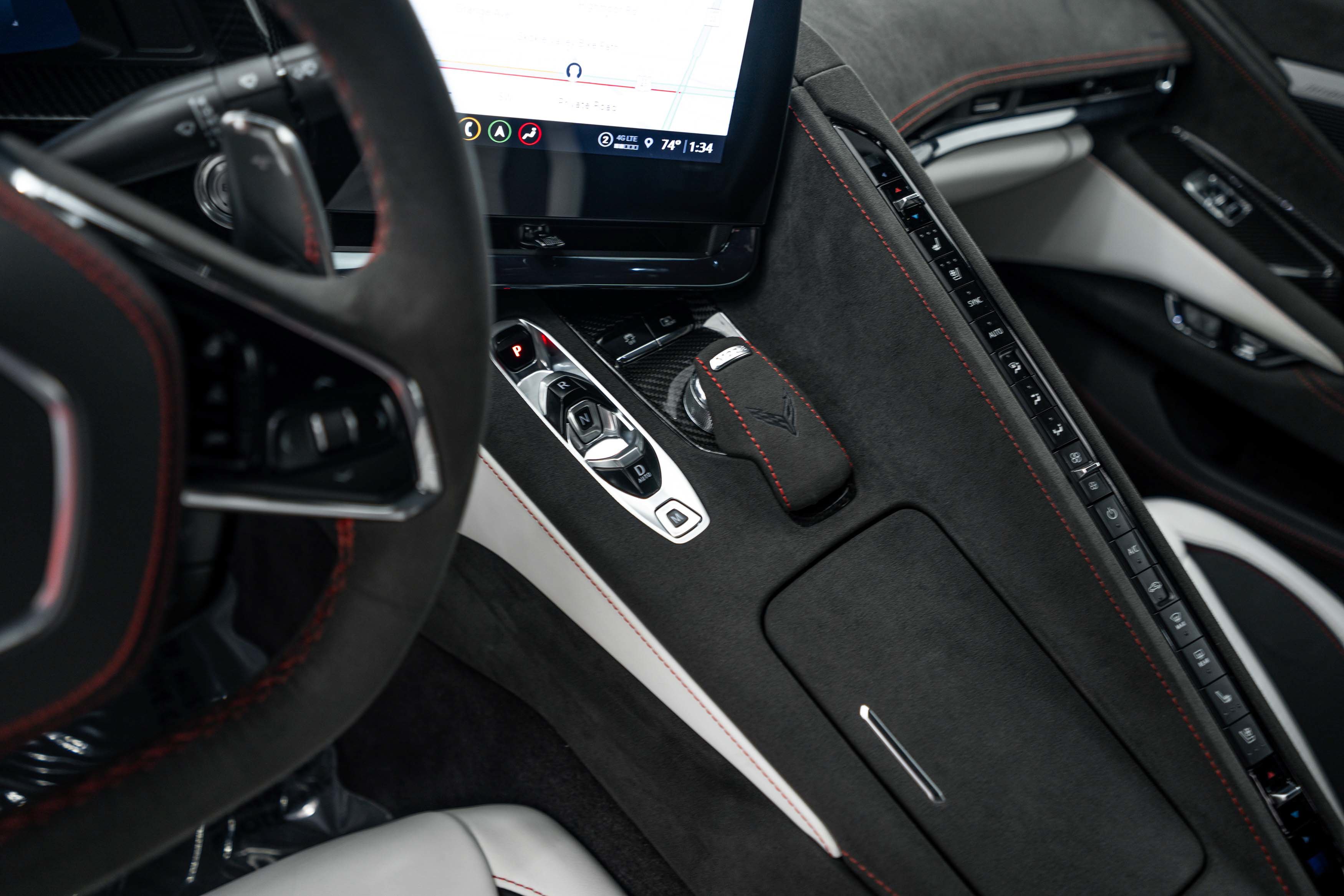 Used 2023 Chevrolet Corvette Stingray Premium Cpe w/ Z51 Performance Package RWD image 19