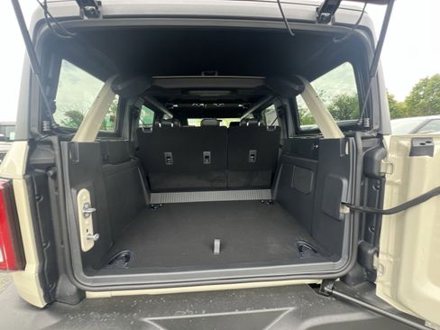 New 2026 Ford Bronco Outer Banks AWD/4WD image 33