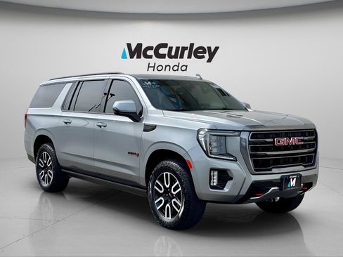 Used 2024 GMC Yukon XL AT4 w/ Technology Package AWD/4WD image 1