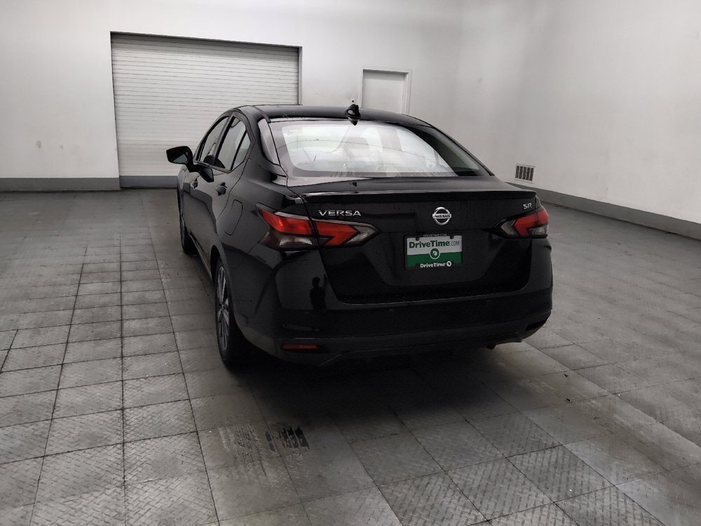 Used 2020 Nissan Versa SR FWD image 5