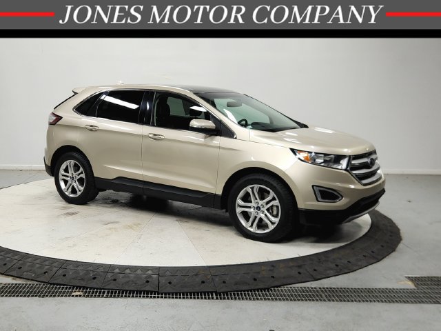 Used 2018 Ford Edge Titanium w/ Equipment Group 301A FWD image 1