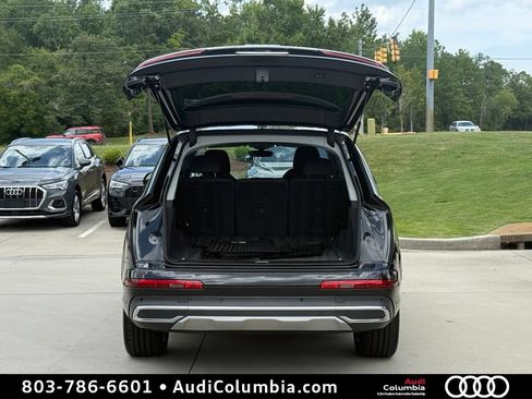 Used 2023 Audi Q7 3.0T Premium w/ Convenience Package AWD/4WD image 16