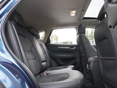 Used 2019 MAZDA CX-5 Touring image 38