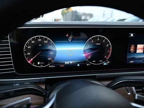 Certified 2024 Mercedes-Benz GLE 450 4MATIC image 23