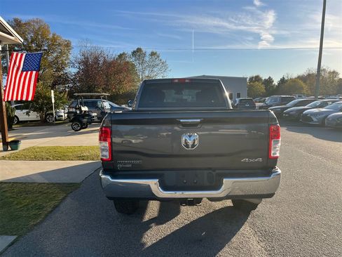 Used 2019 RAM 2500 Big Horn image 12