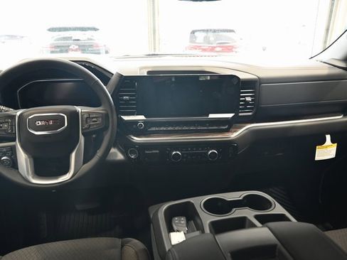 New 2026 GMC Sierra 1500 Elevation image 13