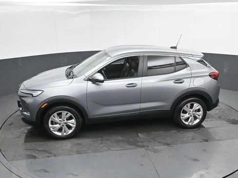 Used 2025 Buick Encore GX Preferred AWD/4WD image 36