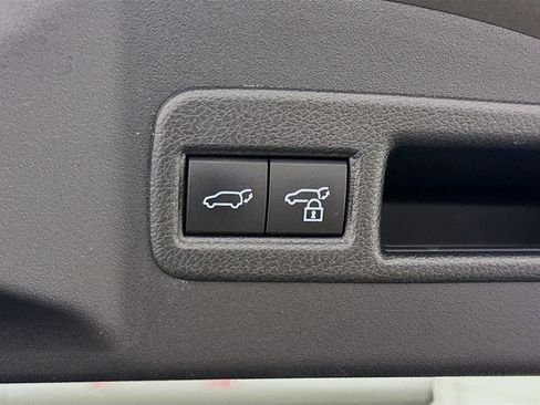 Used 2023 Toyota bZ4X AWD w/ Weather Package image 32