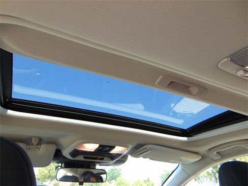 New 2025 Subaru Crosstrek 2.5i Premium image 22