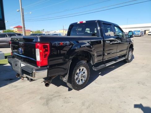 Used 2019 Ford F250 Lariat w/ Chrome Package AWD/4WD image 4