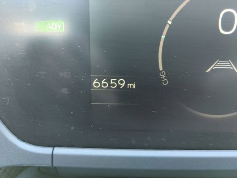 Used 2025 Subaru Solterra Premium image 22