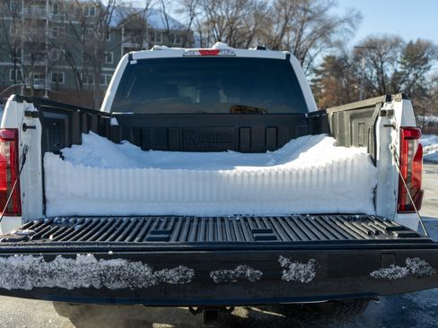 Used 2024 Ford F150 XLT w/ Mobile Office Package image 9