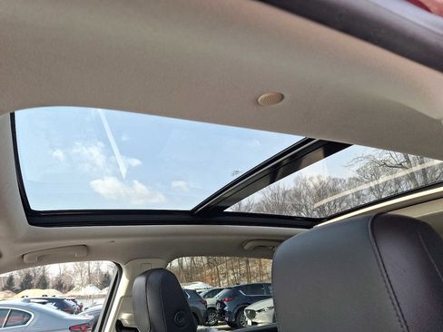 Used 2017 Cadillac XT5 Luxury w/ Driver Awareness Package image 14