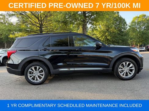 Used 2023 Ford Explorer XLT w/ Equipment Group 202A AWD/4WD image 9