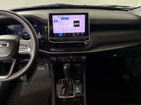 Used 2023 Jeep Compass Trailhawk w/ Trailhawk Elite Group image 29