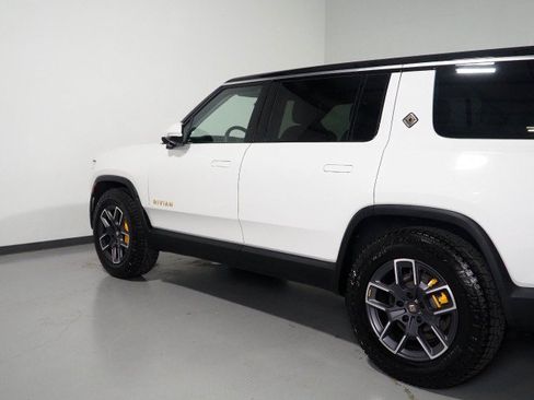 Used 2024 Rivian R1S AWD Adventure image 68