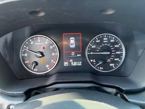 Used 2022 Subaru Legacy Premium AWD/4WD image 8