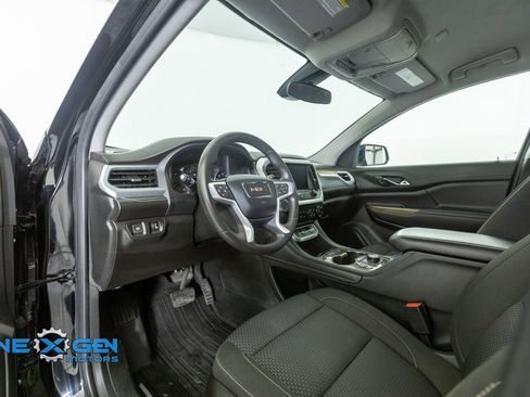 Used 2021 GMC Acadia SLE w/ Driver Convenience Package AWD/4WD image 10