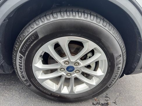 Used 2022 Ford Escape SE FWD image 26