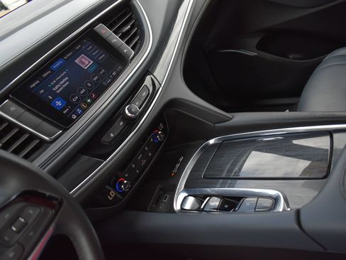 Used 2023 Buick Enclave Essence w/ LPO, Touring Package FWD image 25