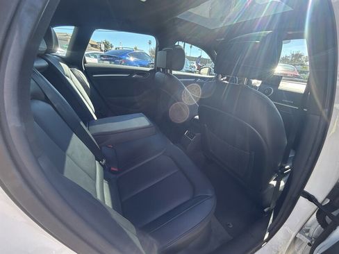 Used 2016 Audi A3 e-tron Premium w/ 17" Wheel Package image 10