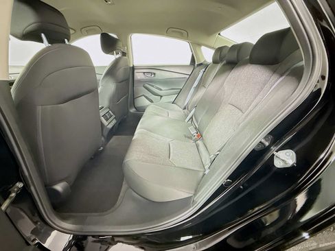 Certified 2025 Honda Accord LX image 19
