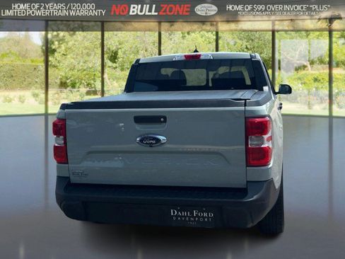 Certified 2022 Ford Maverick XLT FWD image 4