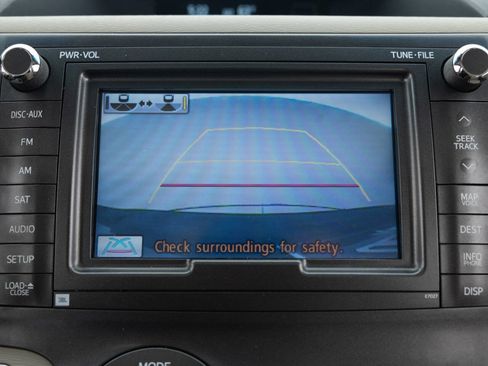 Used 2014 Toyota Sienna Limited w/ Limited Premium Package image 37