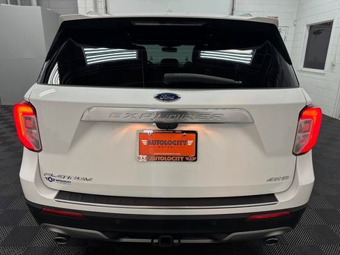 Used 2022 Ford Explorer Platinum w/ Class IV Trailer Tow Package AWD/4WD image 8