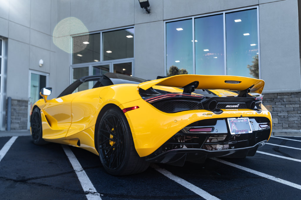 Used 2021 McLaren 720S Luxury RWD image 18