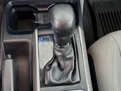 Used 2019 Toyota Tacoma SR5 image 23