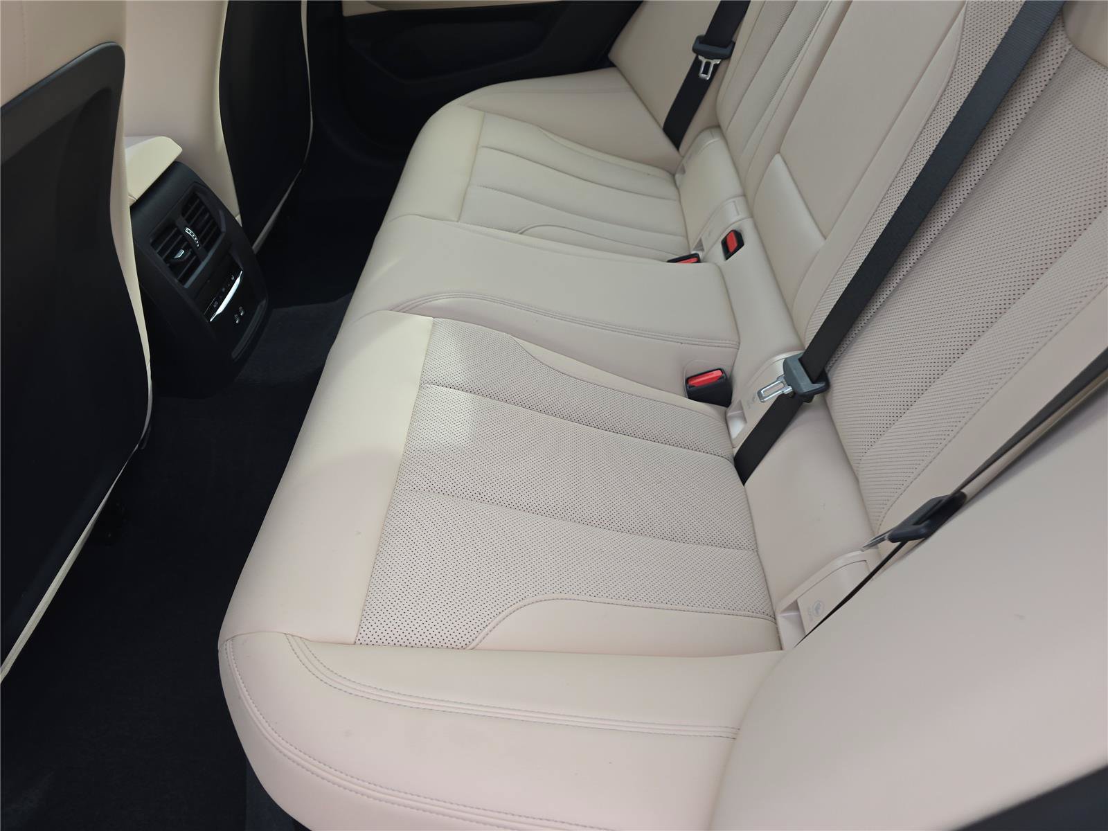 Used 2026 BMW 430i RWD image 12