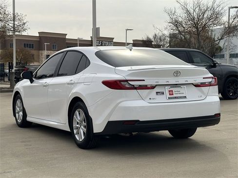 Certified 2025 Toyota Camry LE w/ Convenience Package image 3