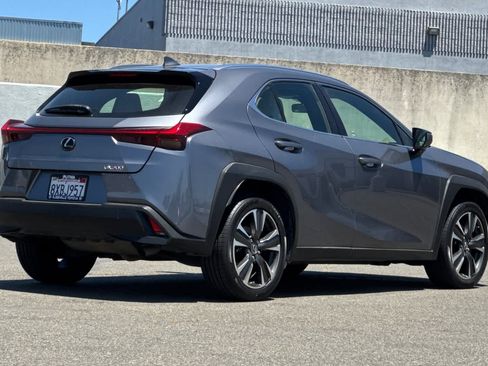 Used 2020 Lexus UX 200 w/ Accessory Package FWD image 2
