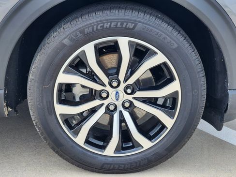 New 2026 Ford Explorer ST-Line w/ Premium Package RWD image 7