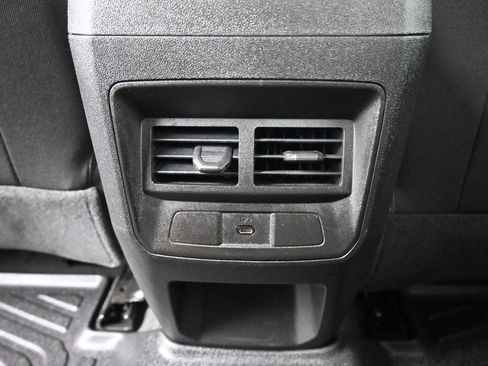 Used 2023 Chevrolet Colorado LT w/ LT Convenience Package II image 34